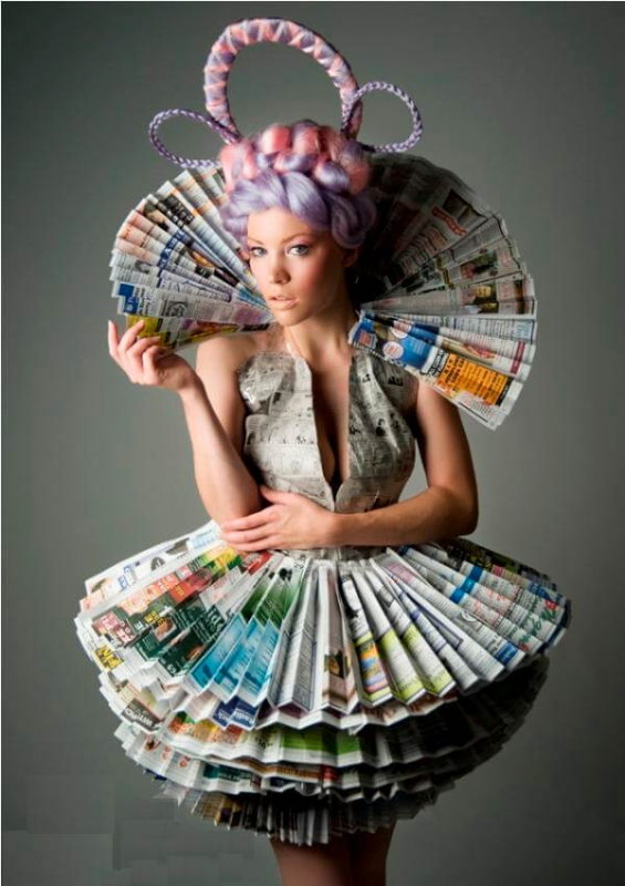 Có rất nhiều cách làm trang phục tái chế từ giấy báo độc đáo và xinh xắn