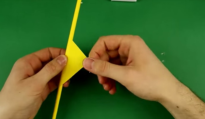 Cách làm nỏ đồ chơi bằng giấy - Hình 6