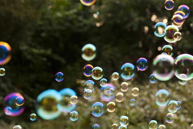 3 cách làm bong bóng từ dung dịch xà phòng cực kỳ thú vị